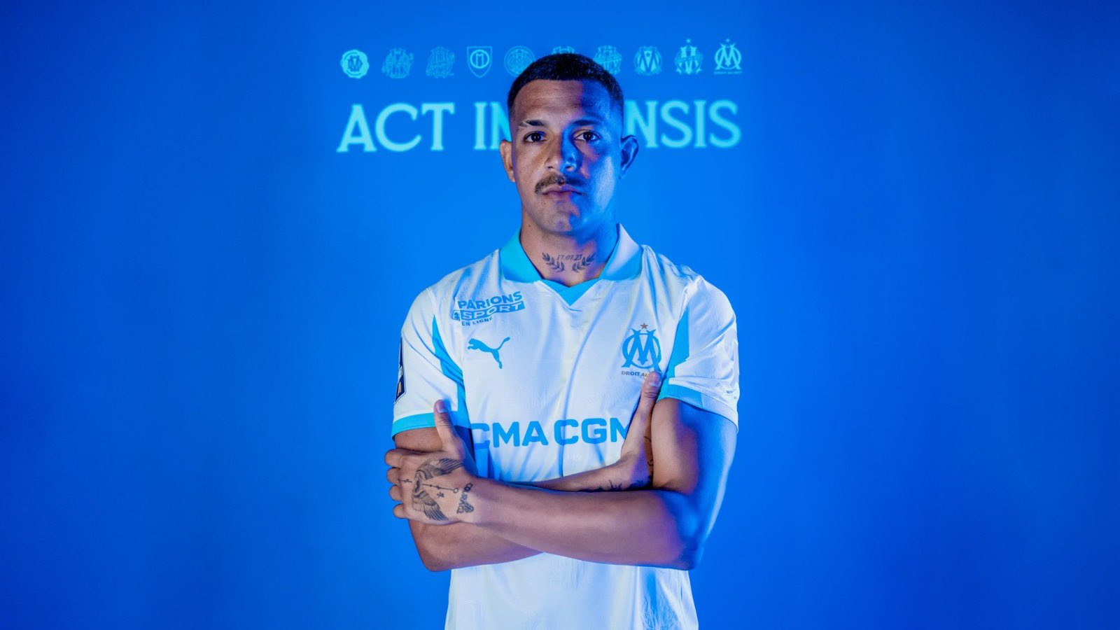 体育社区-官方：马赛从朗斯租借附带强制买断签下阿根廷国脚梅迪纳