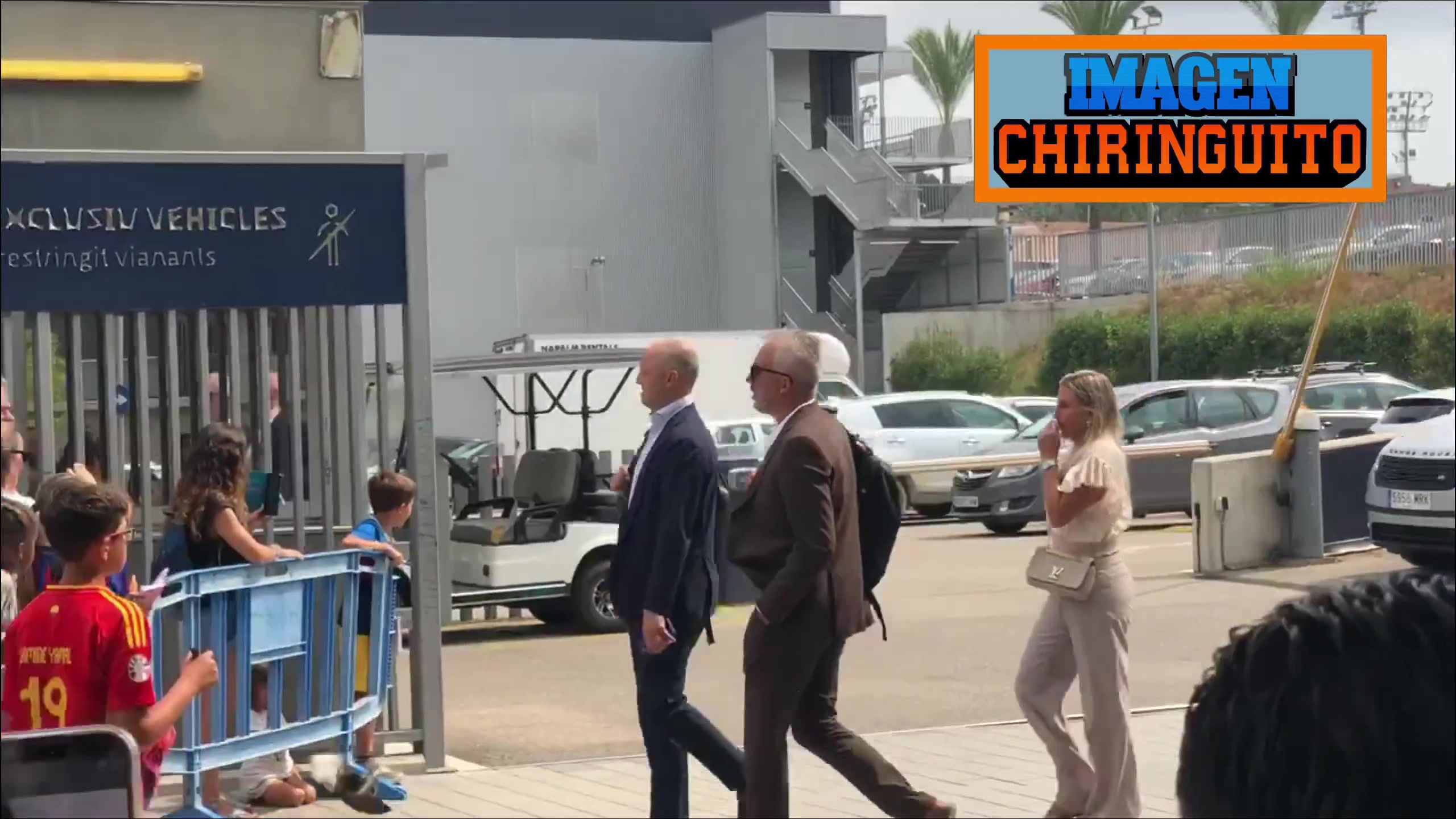 半岛体育入口-六台：德容将与巴萨续约至2028年，并可选择再延长一年